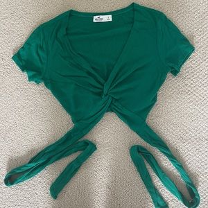 Hollister shirt. Size S.